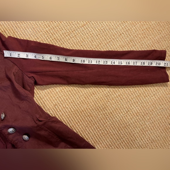 London Vintage looking maroon jacket - Picture 3 of 7